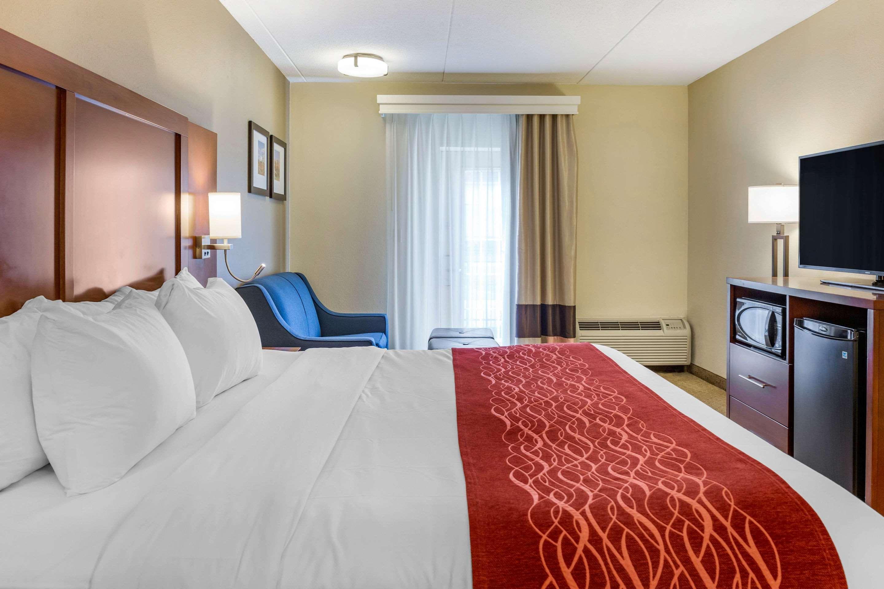 Comfort Inn Lancaster At Rockvale Smoketown  Exterior foto