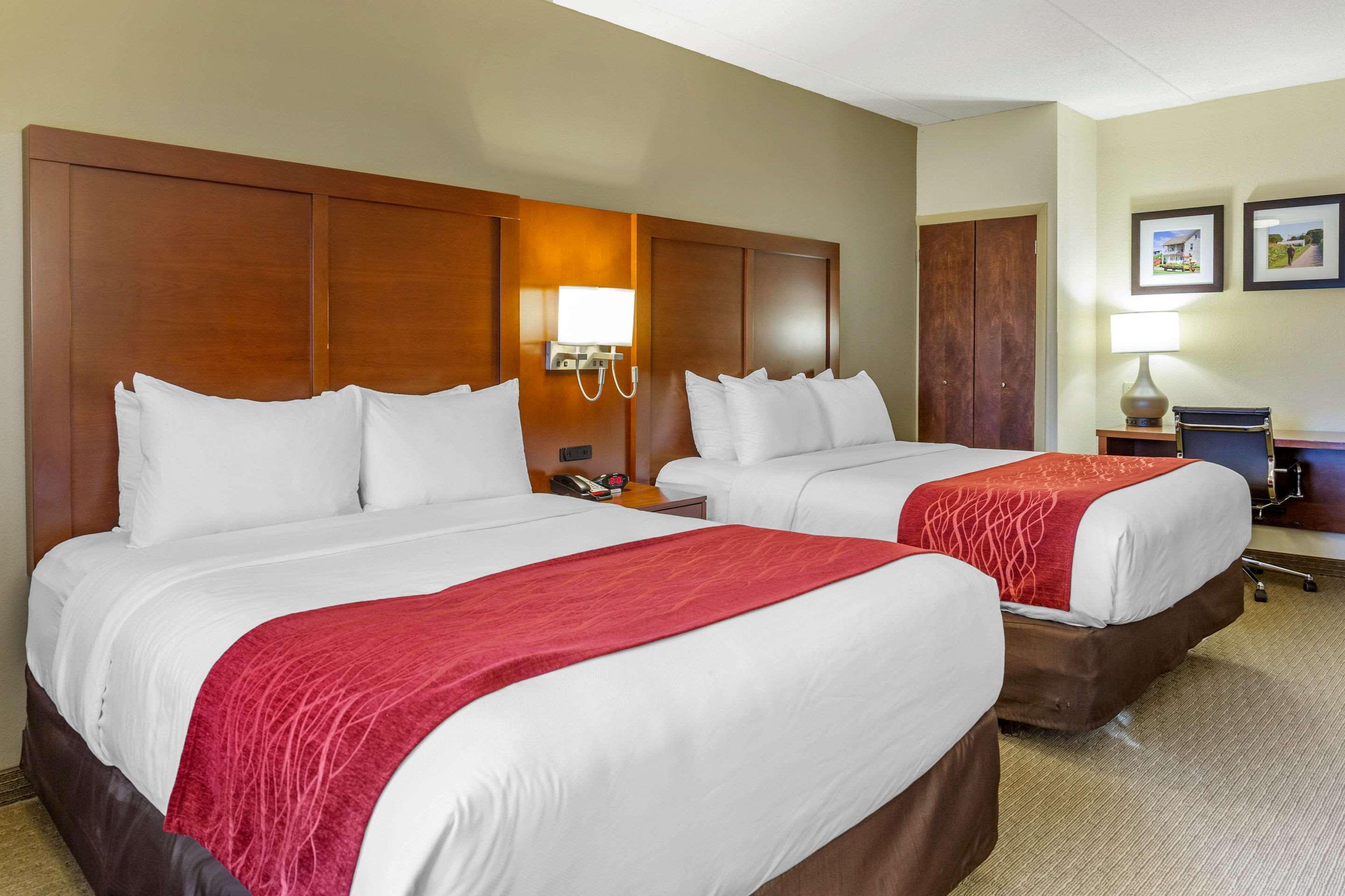 Comfort Inn Lancaster At Rockvale Smoketown  Exterior foto