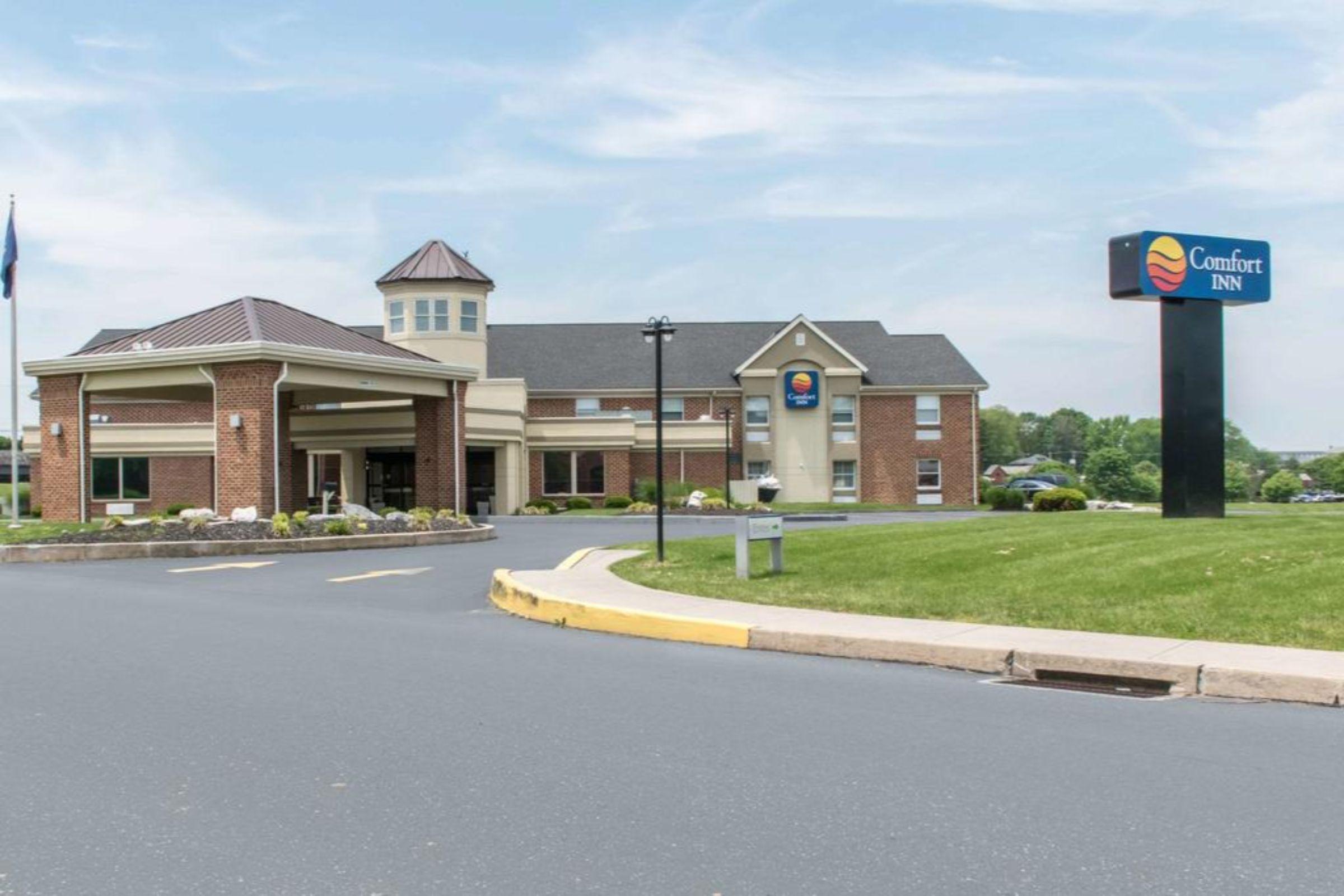 Comfort Inn Lancaster At Rockvale Smoketown  Exterior foto